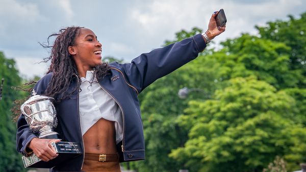 Coco Gauff, 2025 Roland Garros trophy shoot (Getty)