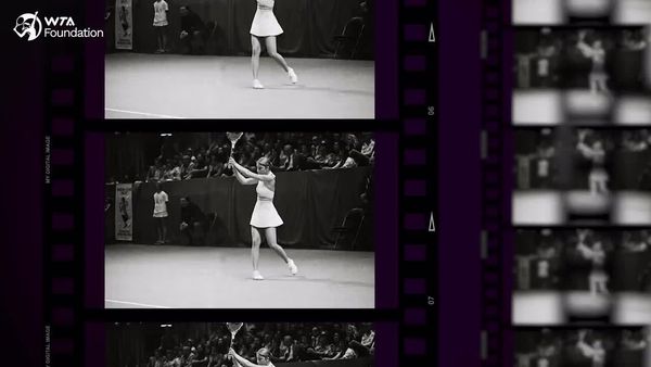 Navratilova and Evert join forces for breast cancer awareness