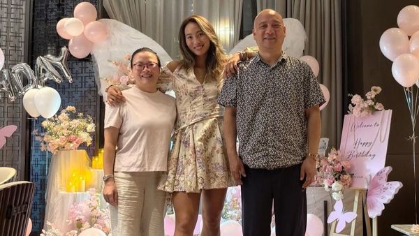 Zheng Qinwen birthday post