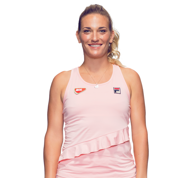 Timea Babos - Full-body Shot